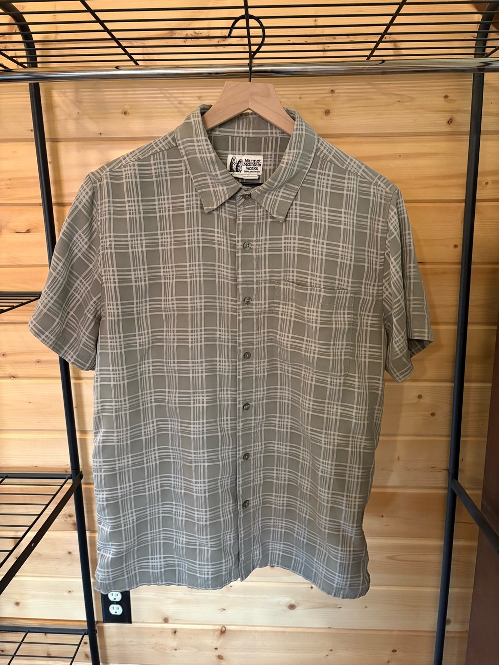 Marmot Men's Short-Sleeve Plaid Button-Down Shirt in Sage Green